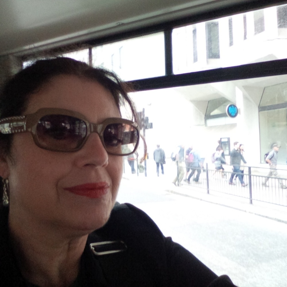 Meet your Posher, Lisa